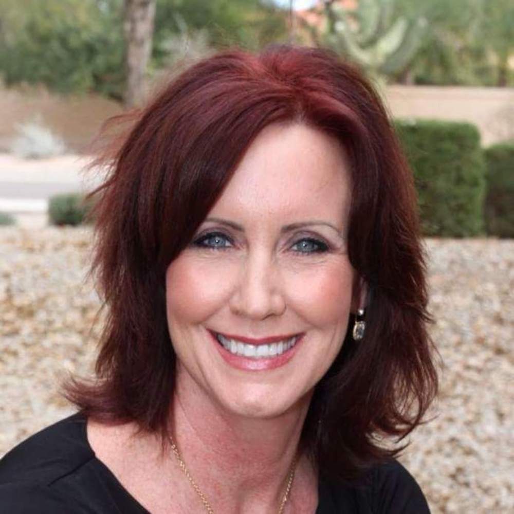 Meet your Posher, Kristine j.